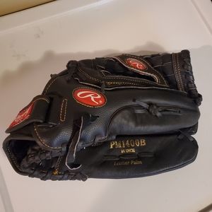 Rawlings Playmaker Series PM1400B 14 inch Glove
